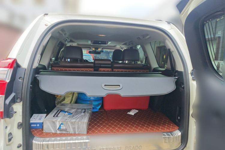 Used Toyota Prado 2016 3.5L Automatic TX-L Trunk