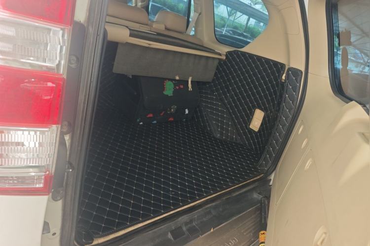 Used Toyota Prado 2016 2.7L Automatic Standard Edition Trunk