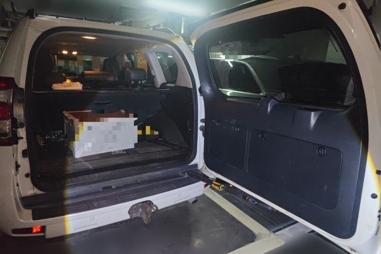 Used Toyota Prado 2016 3.5L Automatic TX-L Trunk