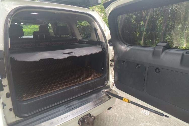 Used Toyota Prado 2016 3.5L Automatic VX NAVI Trunk
