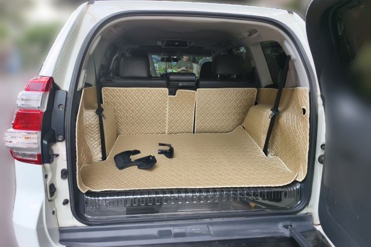 Used Toyota Prado 2016 3.5L Automatic TX-L NAVI Trunk