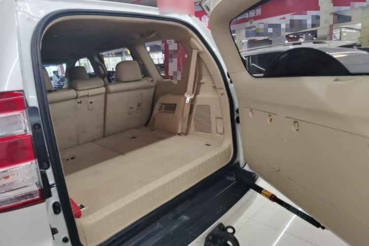 Used Toyota Prado 2016 2700 Middle East Version Trunk