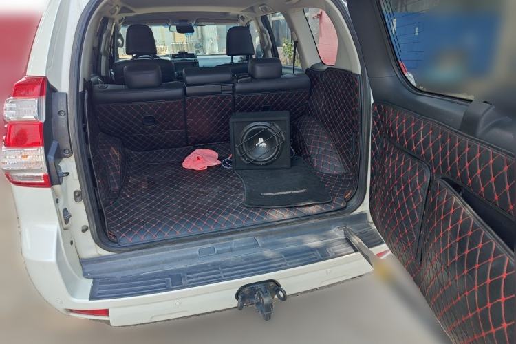 Used Toyota Prado 2016 2.7L Automatic Standard Edition Trunk