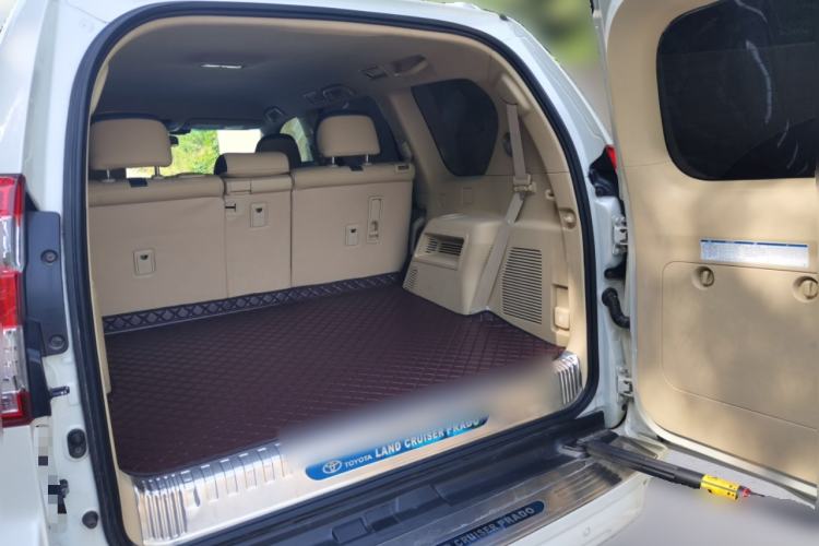 Used Toyota Prado  Trunk