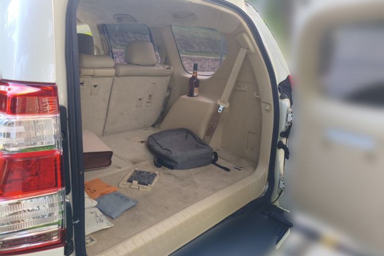 Used Toyota Prado  Trunk