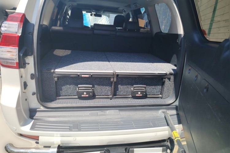 Used Toyota Prado 2016 3.5L Automatic TX-L Trunk