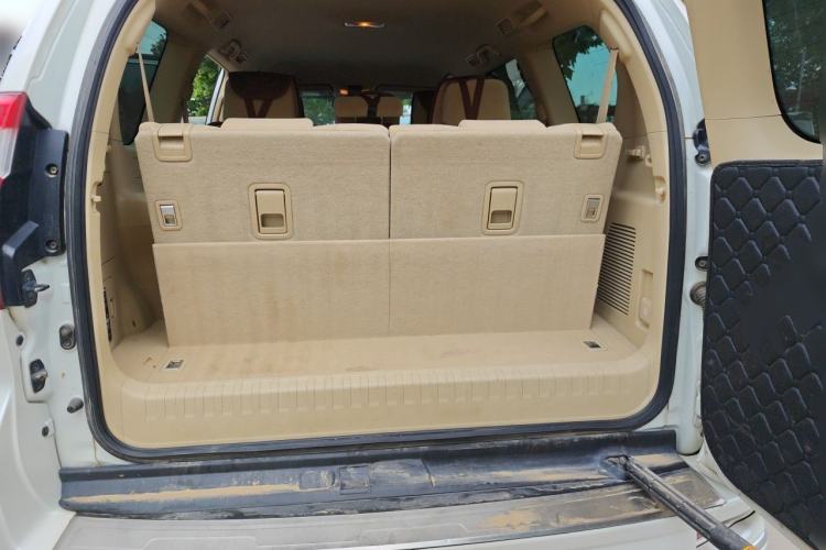 Used Toyota Prado 2016 2700 TX 7-Seater Middle East Version Trunk