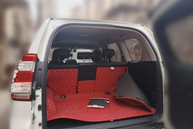 Used Toyota Prado 2016 2.7L Automatic Standard Edition Trunk