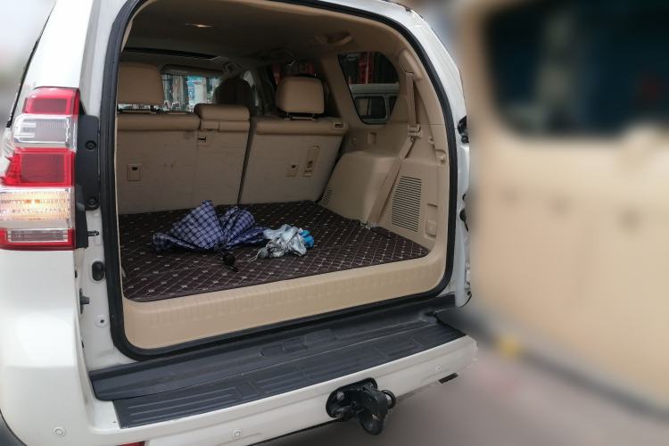 Used Toyota Prado 2016 2.7L Automatic Luxury Edition Trunk