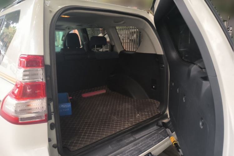 Used Toyota Prado 2016 3.5L Automatic TX-L Trunk