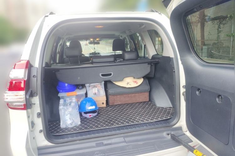 Used Toyota Prado 2016 3.5L Automatic TX-L Trunk
