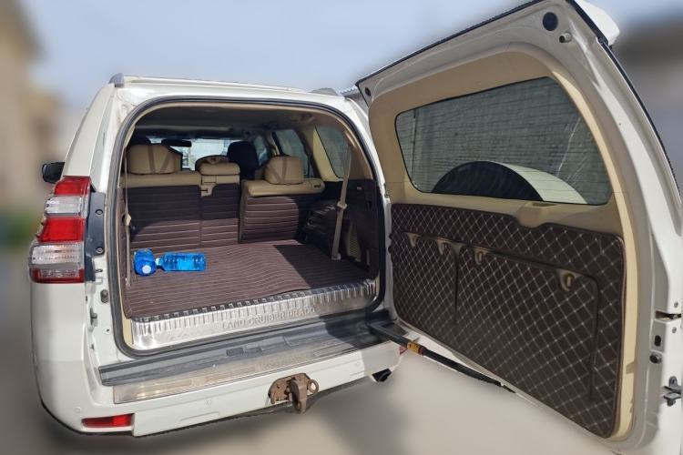 Used Toyota Prado  Trunk