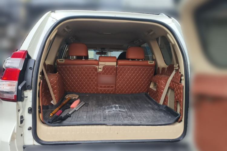 Used Toyota Prado 2016 2700 TX 7-Seater Middle East Version Trunk