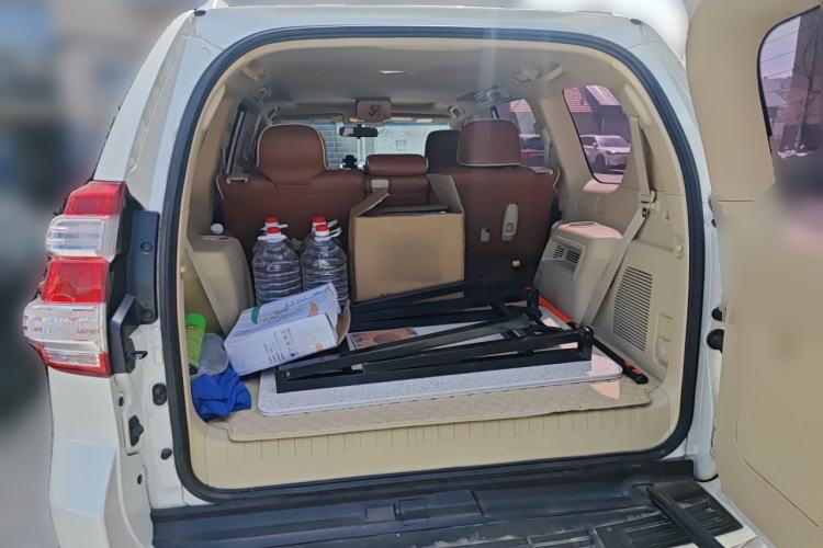Used Toyota Prado 2016 2700 TX 7-Seater Middle East Version Trunk