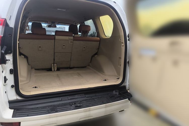 Used Toyota Prado  Trunk