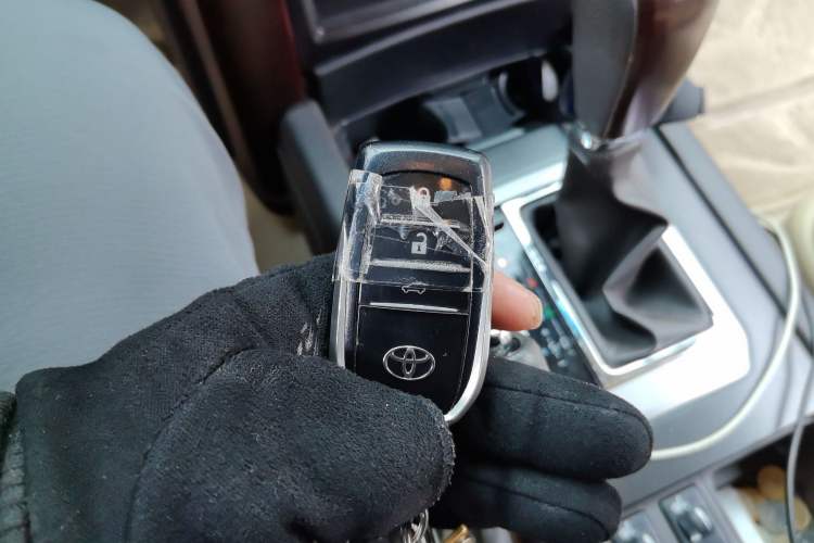 Used Toyota Prado 2016 3.5L Automatic VX NAVI Vehicle Key