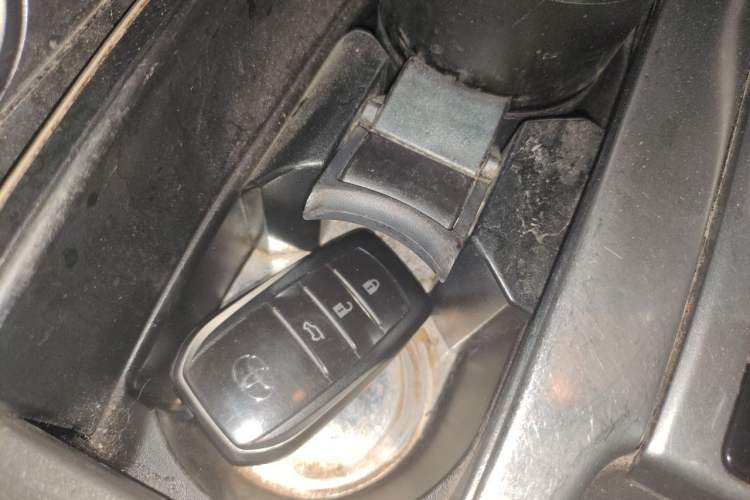 Used Toyota Prado 2016 2.7L Automatic Standard Edition Vehicle Key