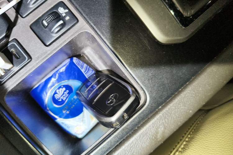 Used Toyota Prado 2016 2.7L Automatic Standard Edition Vehicle Key