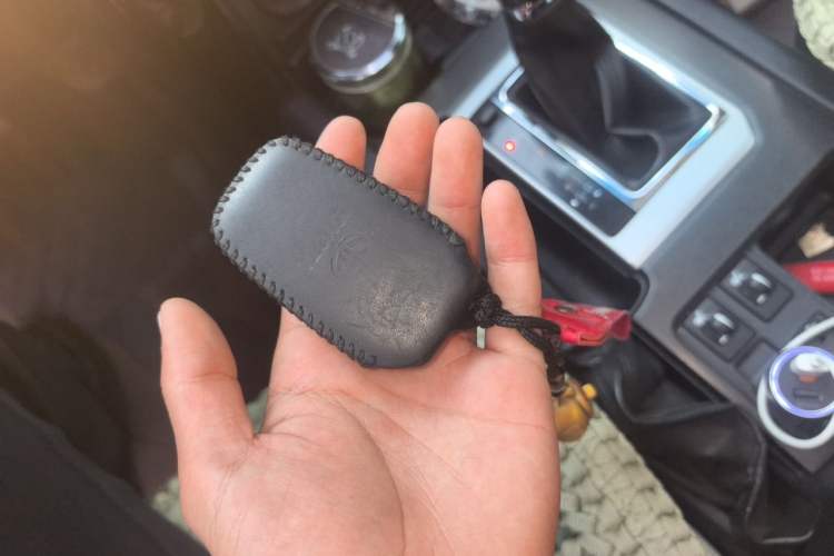 Used Toyota Prado 2016 2.7L Automatic Standard Edition Vehicle Key
