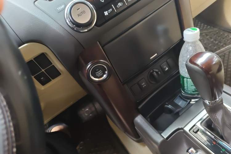 Used Toyota Prado 2016 3.5L Automatic TX-L NAVI Vehicle Key