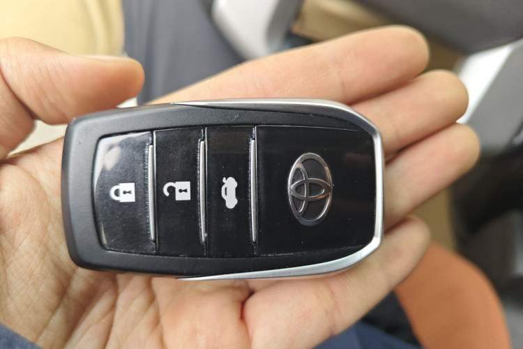 Used Toyota Prado  Vehicle Key