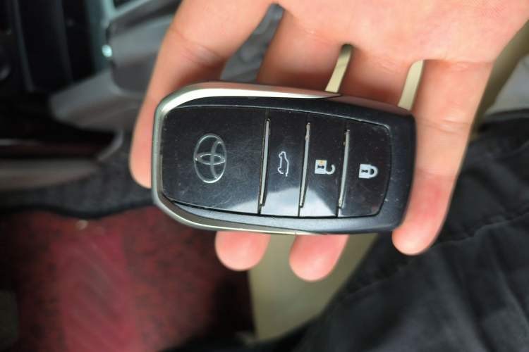 Used Toyota Prado 2016 2.7L Automatic Standard Edition Vehicle Key