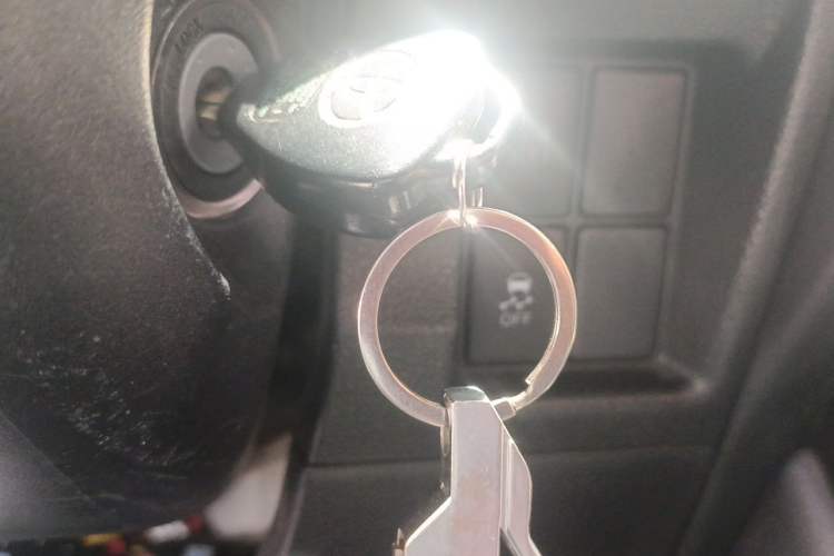Used Toyota Prado  Vehicle Key