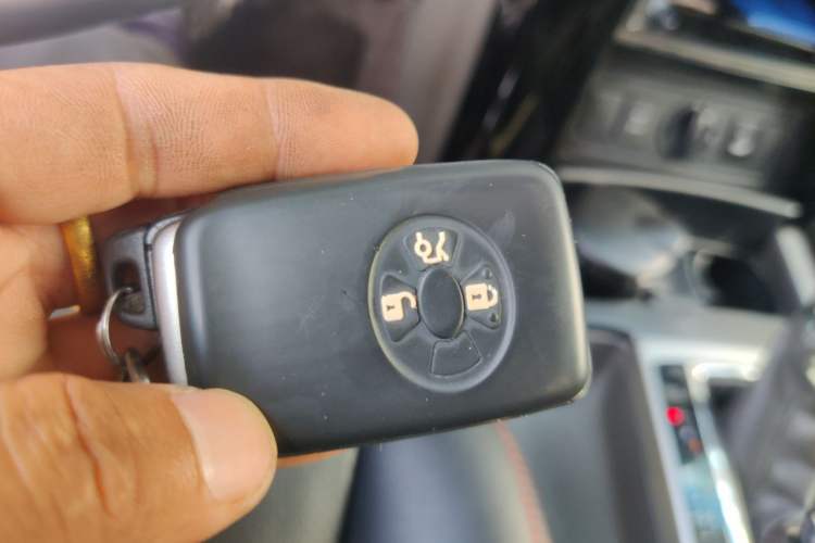Used Toyota Prado  Vehicle Key