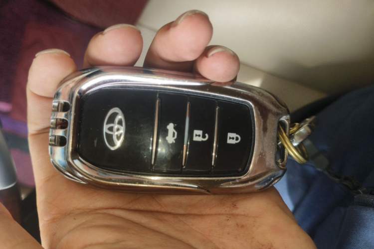 Used Toyota Prado  Vehicle Key