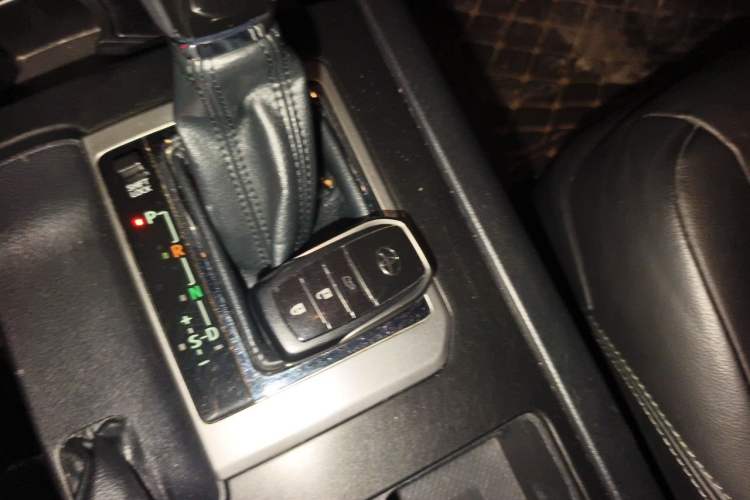 Used Toyota Prado 2016 2.7L Automatic Standard Edition Vehicle Key