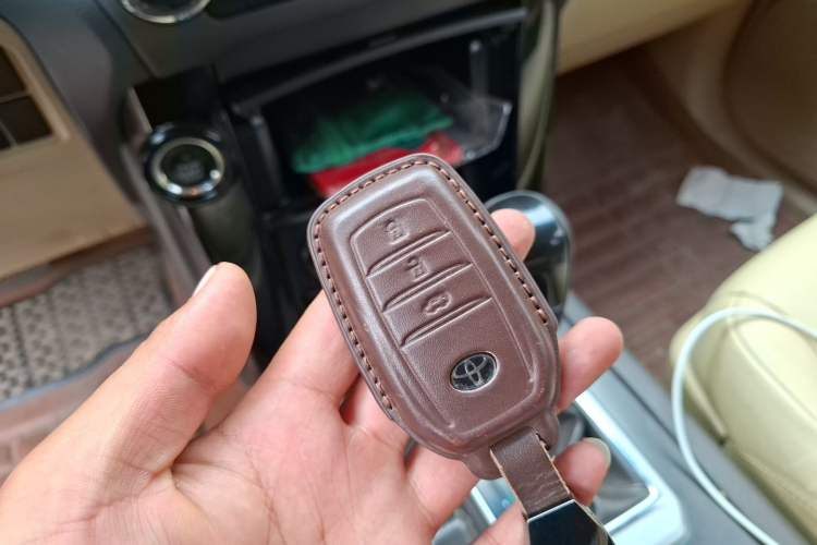 Used Toyota Prado 2016 2.7L Automatic Luxury Edition Vehicle Key