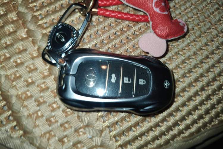Used Toyota Prado  Vehicle Key