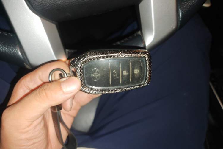 Used Toyota Prado 2016 2.7L Automatic Standard Edition Vehicle Key