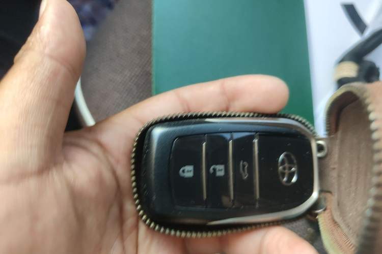Used Toyota Prado 2016 3.5L Automatic VX NAVI Vehicle Key