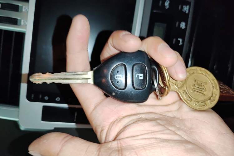 Used Toyota Prado  Vehicle Key