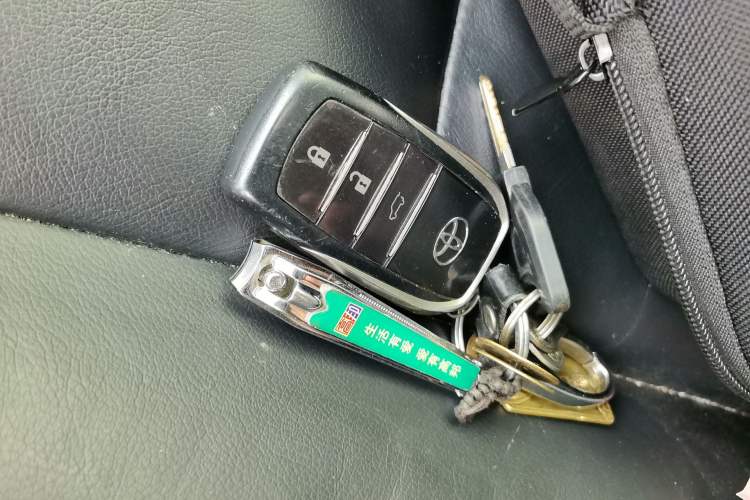 Used Toyota Prado 2016 2.7L Automatic Luxury Edition Vehicle Key