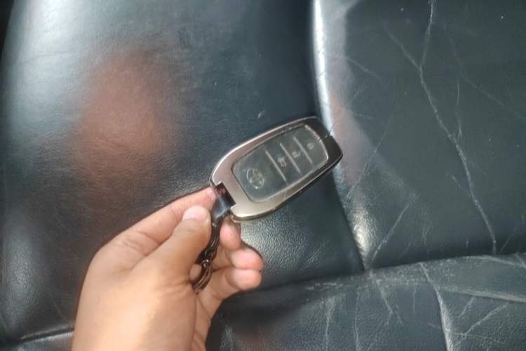 Used Toyota Prado 2016 2.7L Automatic Standard Edition Vehicle Key
