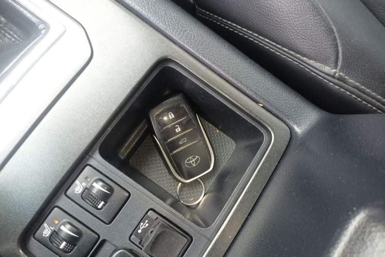 Used Toyota Prado 2016 2.7L Automatic Standard Edition Vehicle Key