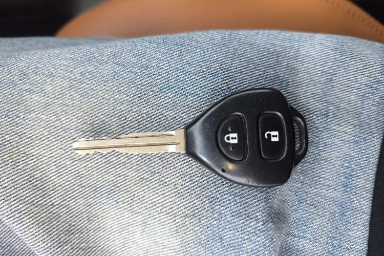 Used Toyota Prado  Vehicle Key