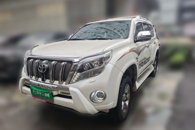 Used Toyota Prado Parallel import Toyota Prado 2016, 2.7-liter, seven-seater