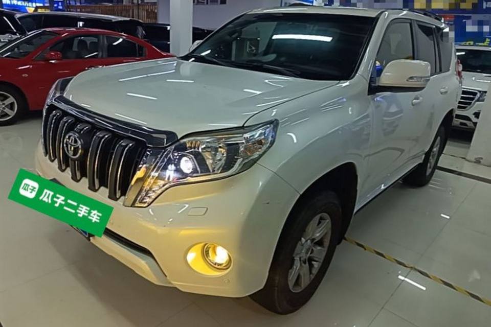 Toyota Prado 2016