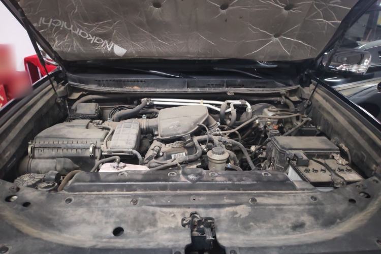 Used Toyota Prado  Engine Bay