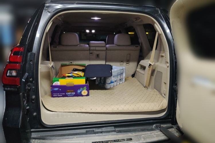 Used Toyota Prado  Trunk