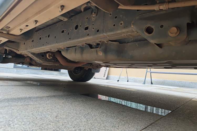 Used Toyota Prado 2017 4000 TXL Dual Airbags Side-Mounted – Middle East Version Chassis Rear Left