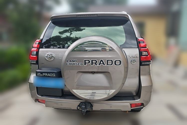 Used Toyota Prado 2017 4000 TXL Dual Airbags Side-Mounted – Middle East Version Rear