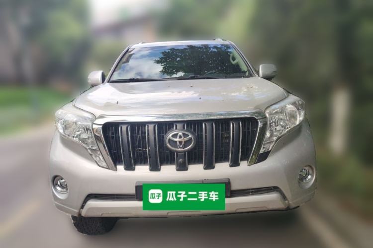 Used Toyota Prado 2017 4000 TXL Dual Airbags Side-Mounted – Middle East Version Front