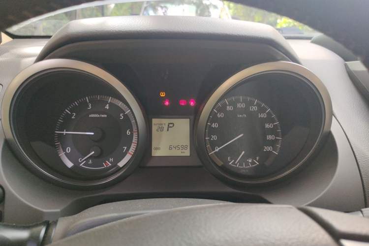 Used Toyota Prado 2017 4000 TXL Dual Airbags Side-Mounted – Middle East Version Instrument Cluster