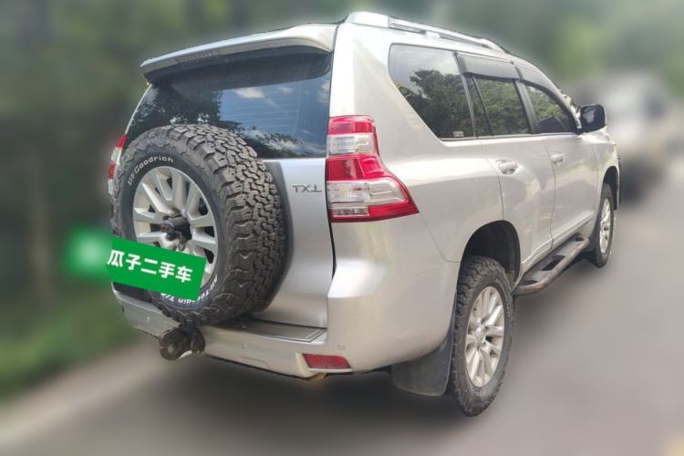 Used Toyota Prado 2017 4000 TXL Dual Airbags Side-Mounted – Middle East Version Rear Right 45 Deg