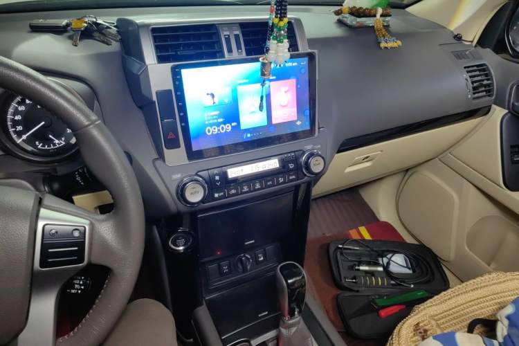 Used Toyota Prado  Audio And AC Panel