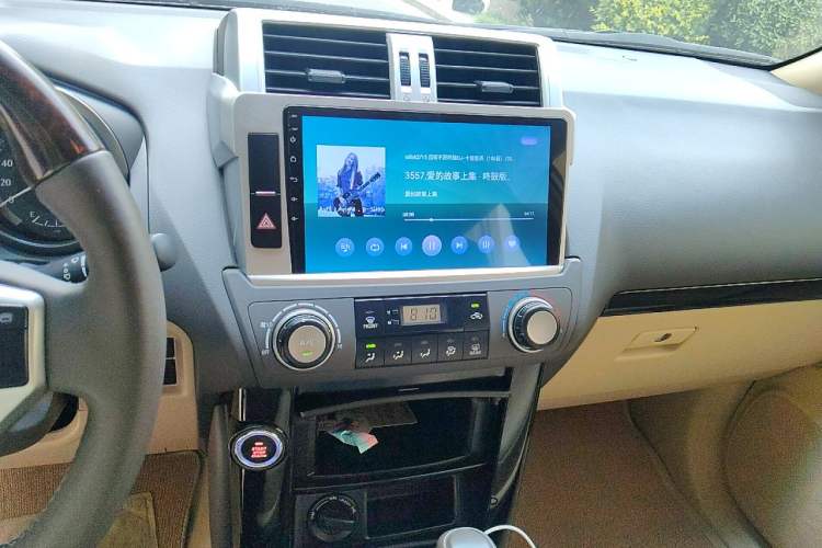 Used Toyota Prado  Audio And AC Panel